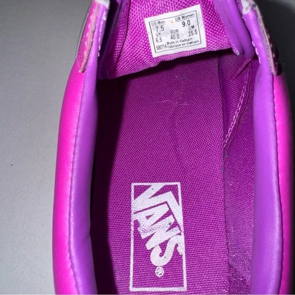 Vans Leather Old Skool Women's Fuchsia Sneakers - Picture 8 of 13